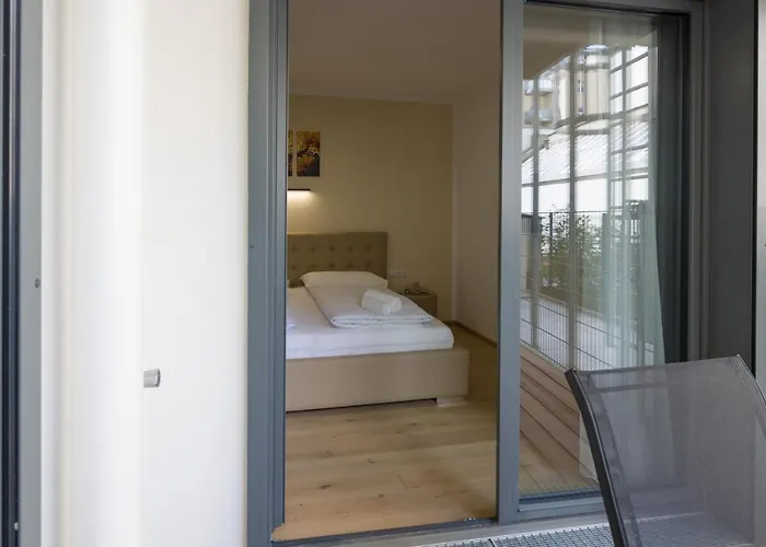 Daire Yourapartment Theresien *